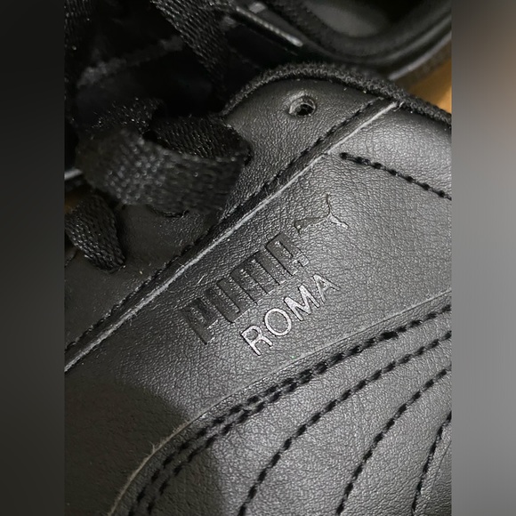 Puma Roma Shoes - Picture 4 of 9